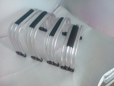 廠家直供扁管鋁制購物籃框架 品質與便捷的完美結合